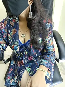 Hey Jully online show from 09/20/25, 05:23