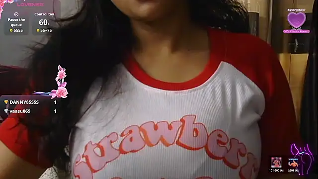 Hey Jully online show from 12/15/25, 05:46