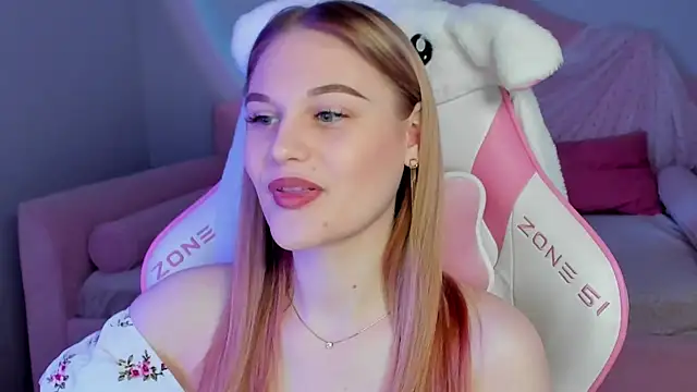 AriaWell online show from 11/25/25, 05:46