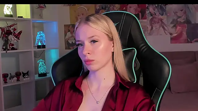 MiaGraces online show from 11/15/25, 05:33