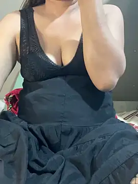 Snapshot of Min-sexy01 chatting on 11/20/25, 03:29 Min-sexy01 online show from 11/20/25, 03:29