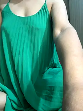 Snapshot of Min-sexy01 chatting on 11/24/25, 01:55 Min-sexy01 online show from 11/24/25, 01:55