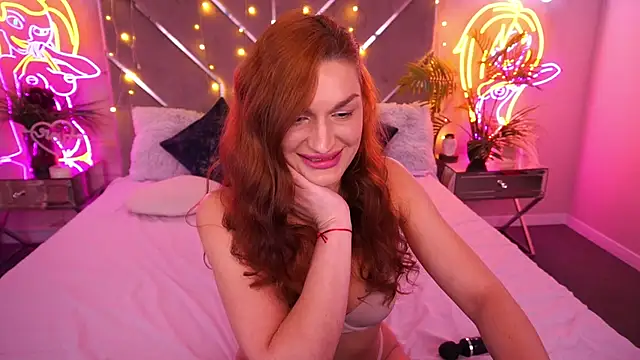 EllaGoldenn online show from 04/05/26, 08:48