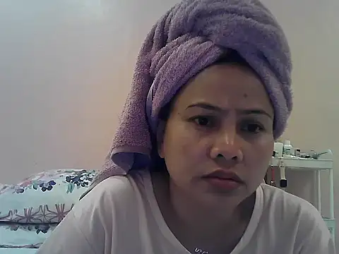 Amarrahlyn online show from 11/12/25, 09:57