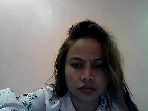 Snapshot of Amarrahlyn chatting on 10/12/25, 08:48 Amarrahlyn online show from 10/12/25, 08:48
