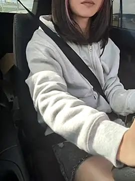 takusaki223 online show from 10/20/25, 01:29