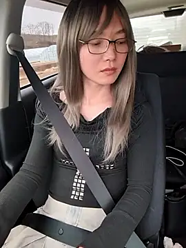 takusaki223 online show from 04/06/26, 12:39