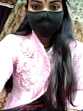 PRACHI-743 online show from 11/12/25, 01:32