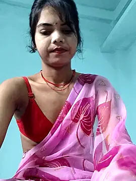 Snapshot of PRACHI-743 chatting on 10/05/25, 01:29 PRACHI-743 online show from 10/05/25, 01:29