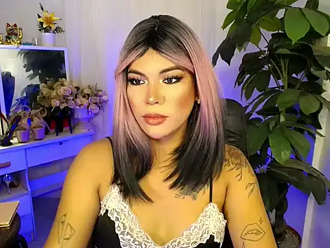 AngelitaDeputouch online show from 12/21/25, 07:21