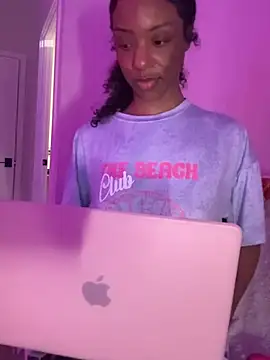 LoveDreaux online show from 03/31/26, 06:59