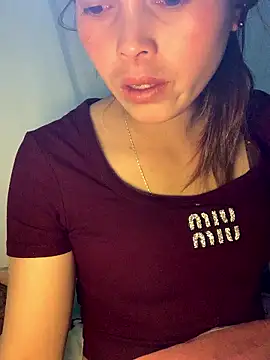 Halyy xx online show from 01/17/26, 01:58