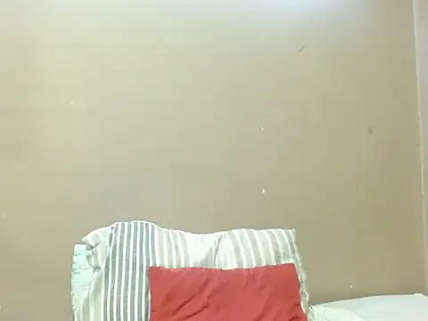 champaigncork online show from 12/14/25, 08:42