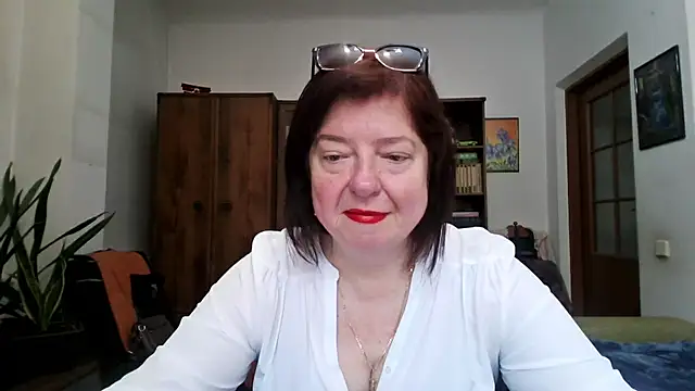 Violet Pulse online show from 04/18/26, 08:49