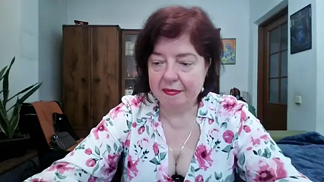 Violet Pulse online show from 05/11/26, 11:00