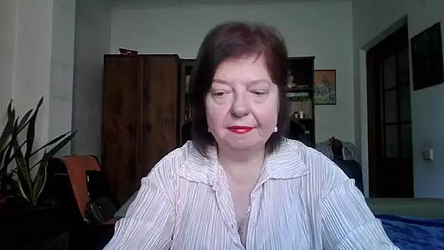 Violet Pulse online show from 04/26/26, 10:56