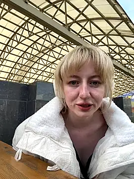 RonnieKiss online show from 10/02/25, 04:05