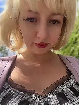 RonnieKiss online show from 05/31/26, 07:03