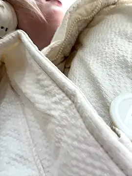 RonnieKiss online show from 10/11/25, 04:24