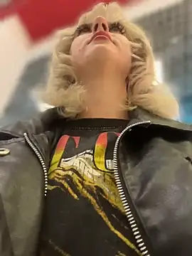 RonnieKiss online show from 04/09/26, 05:09