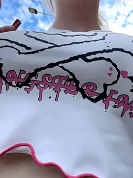 RonnieKiss online show from 09/27/25, 04:18