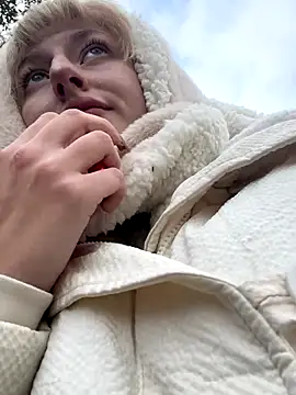 RonnieKiss online show from 10/16/25, 04:54