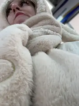 RonnieKiss online show from 04/11/26, 09:02