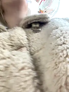 RonnieKiss online show from 10/23/25, 02:54