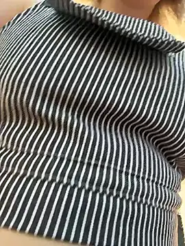 RonnieKiss online show from 03/25/26, 10:03