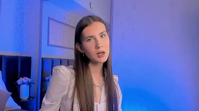 babyy gloria online show from 11/01/25, 11:59