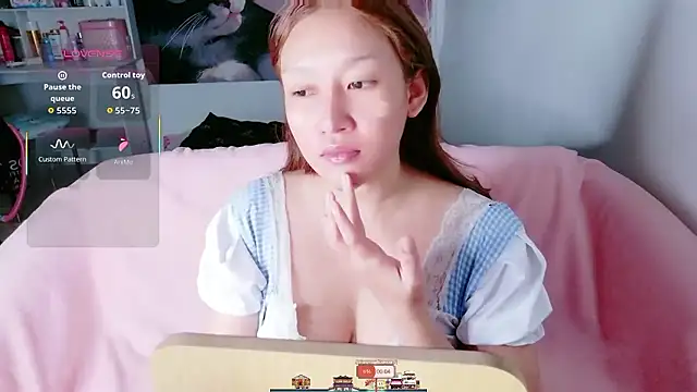 Lalacream12 online show from 01/08/26, 09:37