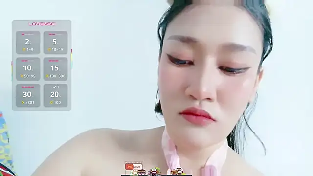 Lalacream12 online show from 12/22/25, 10:37