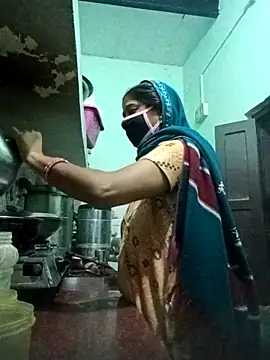 Cute-Charvii online show from 02/13/26, 01:16