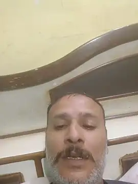 Cute-Charvii online show from 11/28/25, 05:40