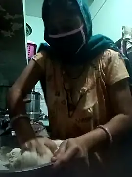 Cute-Charvii online show from 02/23/26, 01:18