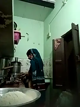 Cute-Charvii online show from 02/27/26, 12:55