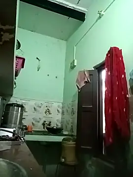 Cute-Charvii online show from 04/06/26, 01:12