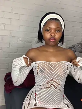 21shazzy online show from 09/20/25, 10:42