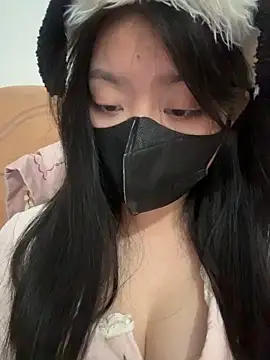 Snapshot of AZ37866 chatting on 02/15/26, 02:27 AZ37866 online show from 02/15/26, 02:27