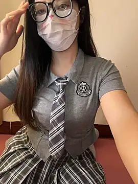 AZ37866 online show from 10/10/25, 02:56