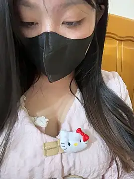 Snapshot of AZ37866 chatting on 01/13/26, 02:54 AZ37866 online show from 01/13/26, 02:54