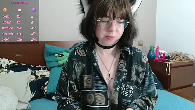 Snapshot of HardNerdVoid chatting on 10/23/25, 05:44 HardNerdVoid online show from 10/23/25, 05:44