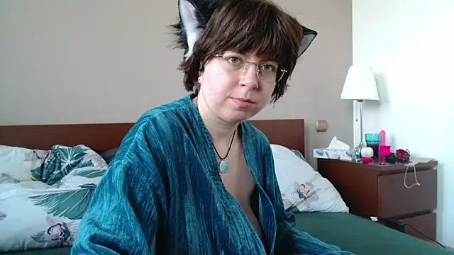 Snapshot of HardNerdVoid chatting on 12/17/25, 11:37 HardNerdVoid online show from 12/17/25, 11:37