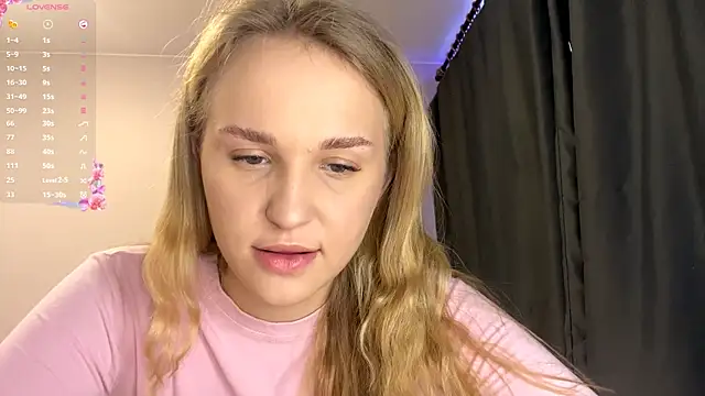 TanekaBoitel online show from 10/12/25, 10:16