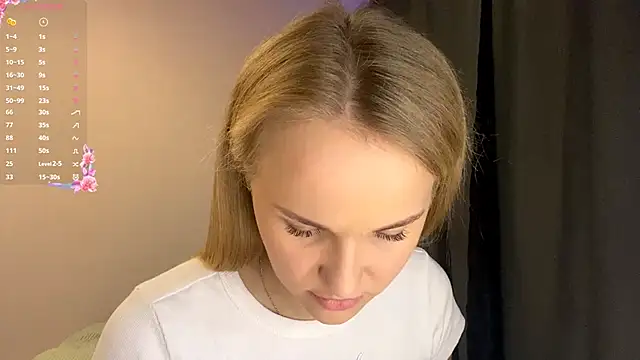 TanekaBoitel online show from 10/11/25, 12:06