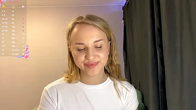 TanekaBoitel online show from 10/15/25, 10:23