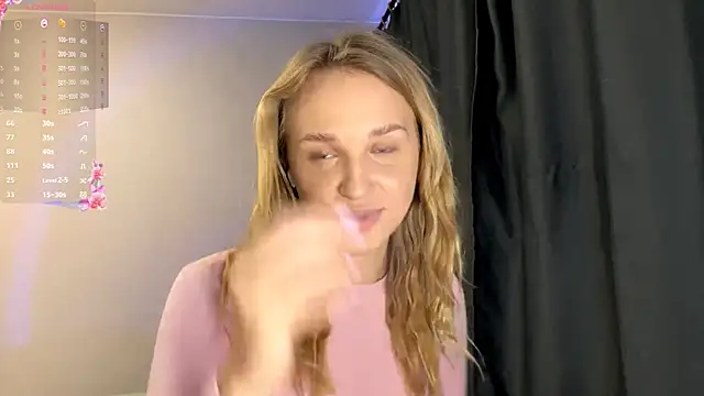 TanekaBoitel online show from 09/30/25, 10:43