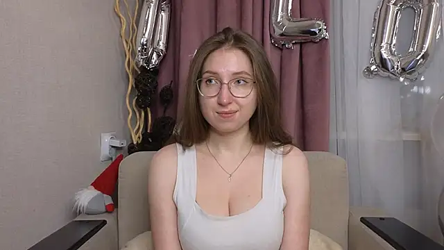 DaliaRadtke online show from 02/15/26, 07:13