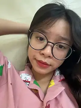 Snapshot of mau15_ chatting on 09/26/25, 01:07 mau15 online show from 09/26/25, 01:07