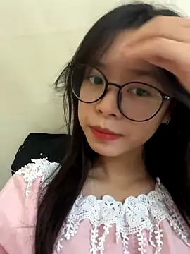 Snapshot of mau15_ chatting on 09/20/25, 06:07 mau15 online show from 09/20/25, 06:07